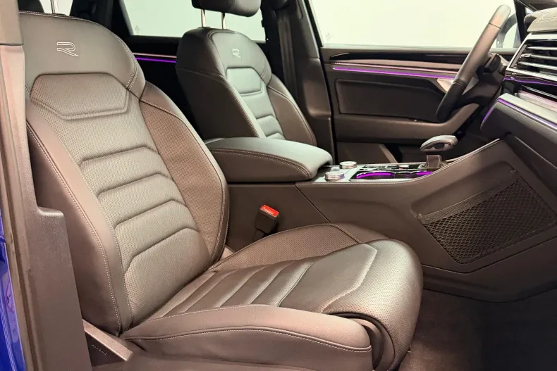 Volkswagen Touareg din 2025 cu 25.000 km - oferta VOL195186 - foto 36