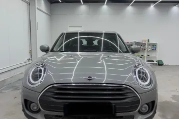 MINI Clubman din 2022 - oferta MIN195195