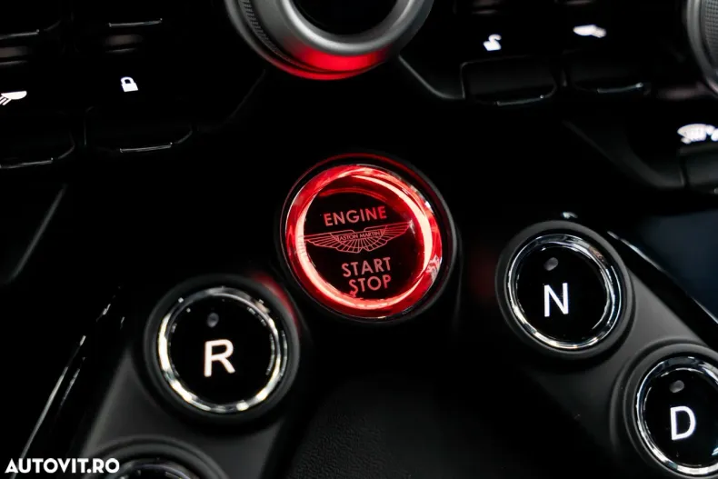 Aston Martin V8 Vantage din 2022 cu 20.000 km - oferta AST195197 - foto 17