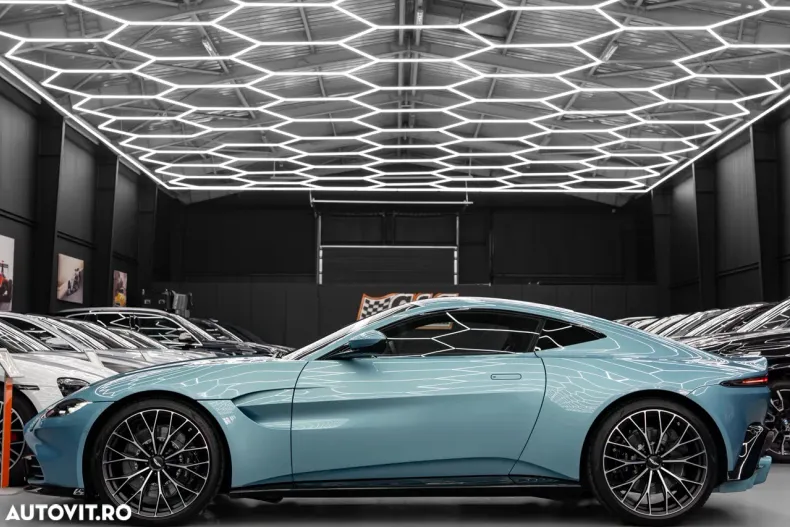 Aston Martin V8 Vantage din 2022 cu 20.000 km - oferta AST195197 - foto 29