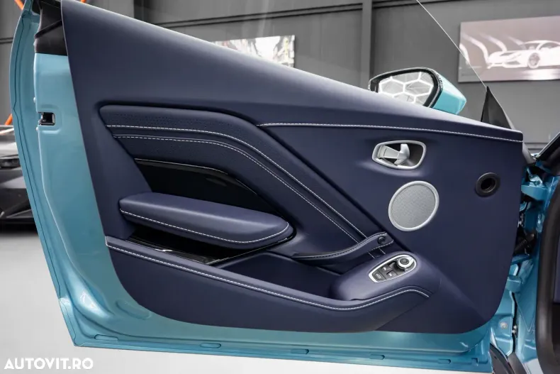 Aston Martin V8 Vantage din 2022 cu 20.000 km - oferta AST195197 - foto 38