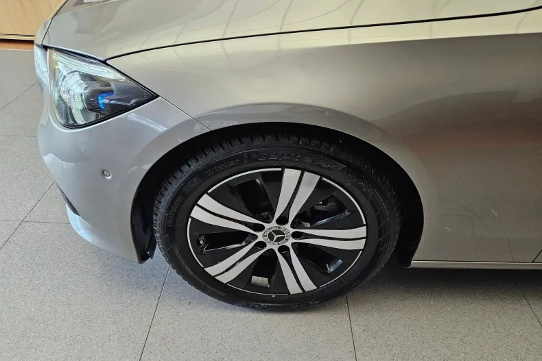 Mercedes-Benz C din 2022 cu 26.000 km - oferta MER195201 - foto 8