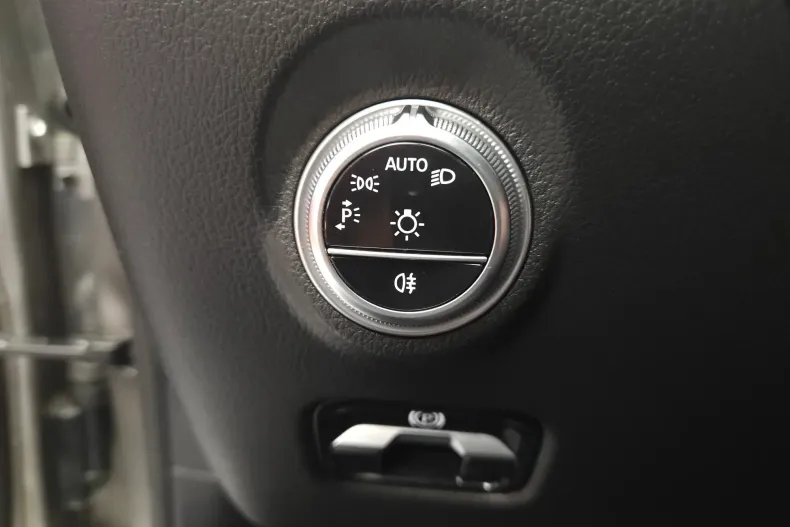 Mercedes-Benz C din 2022 cu 26.000 km - oferta MER195201 - foto 20