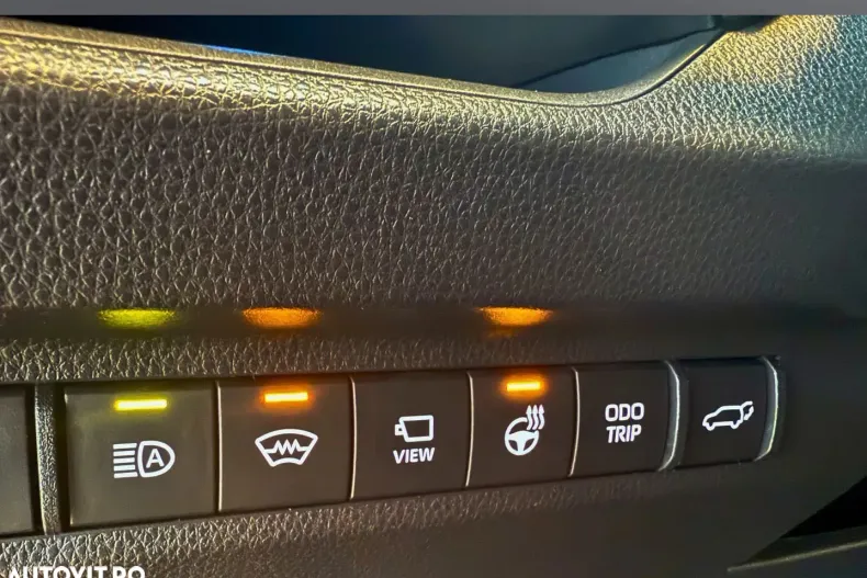 Toyota RAV4 din 2025 cu 10 km - oferta TOY195204 - foto 17