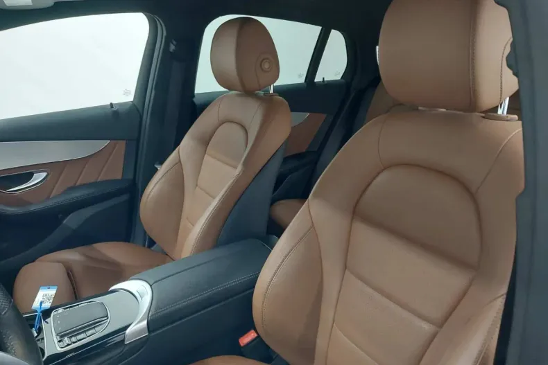 Mercedes-Benz GLC Coupe din 2021 cu 138.041 km - oferta MER195206 - foto 7