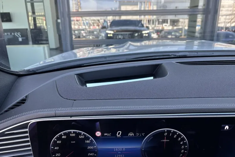 Mercedes-Benz GLE Coupe din 2025 cu 12.300 km - oferta MER195208 - foto 19