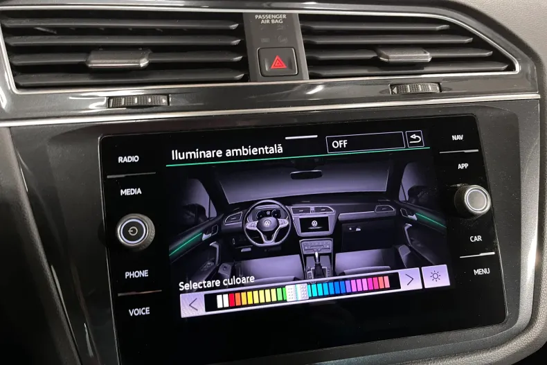 Volkswagen Tiguan din 2023 cu 43.615 km - oferta VOL195215 - foto 18