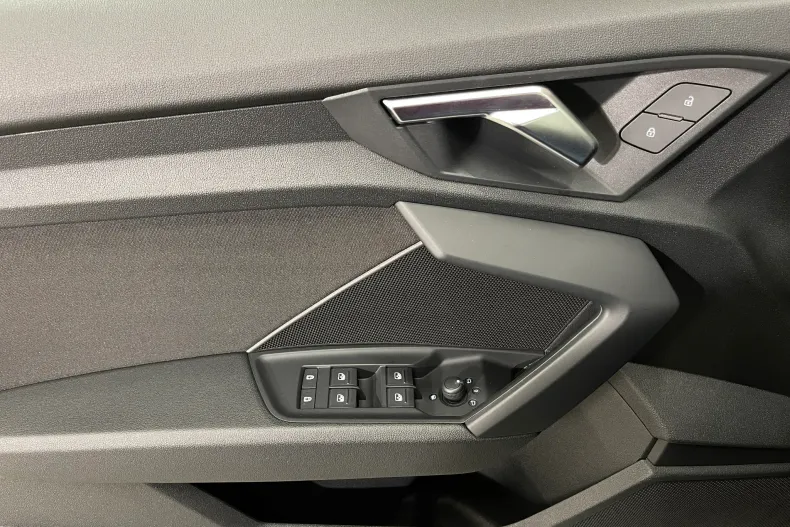 Audi A3 din 2022 cu 62.247 km - oferta AUD195216 - foto 20