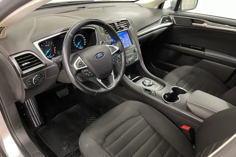 Ford Mondeo din 2021 cu 43.951 km - oferta FOR195217 - foto 5