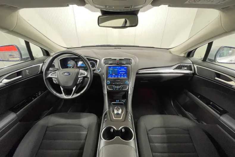 Ford Mondeo din 2021 cu 43.951 km - oferta FOR195217 - foto 7