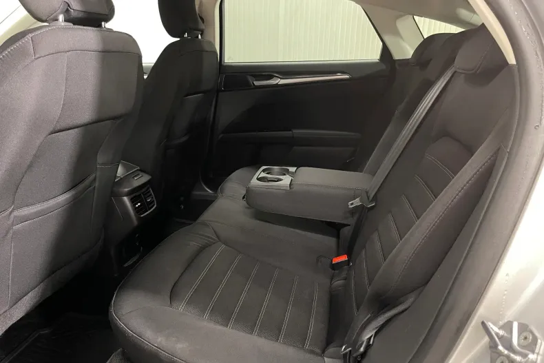 Ford Mondeo din 2021 cu 43.951 km - oferta FOR195217 - foto 11