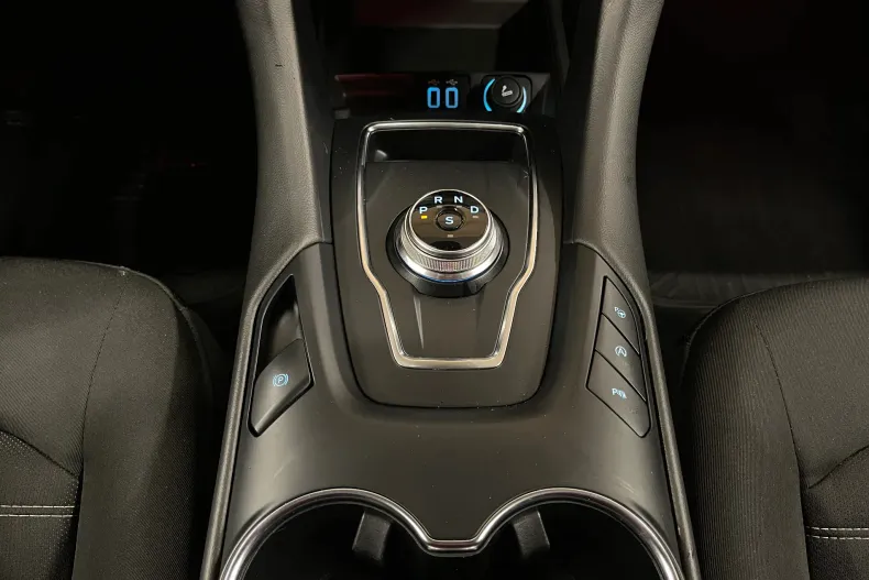 Ford Mondeo din 2021 cu 43.951 km - oferta FOR195217 - foto 23