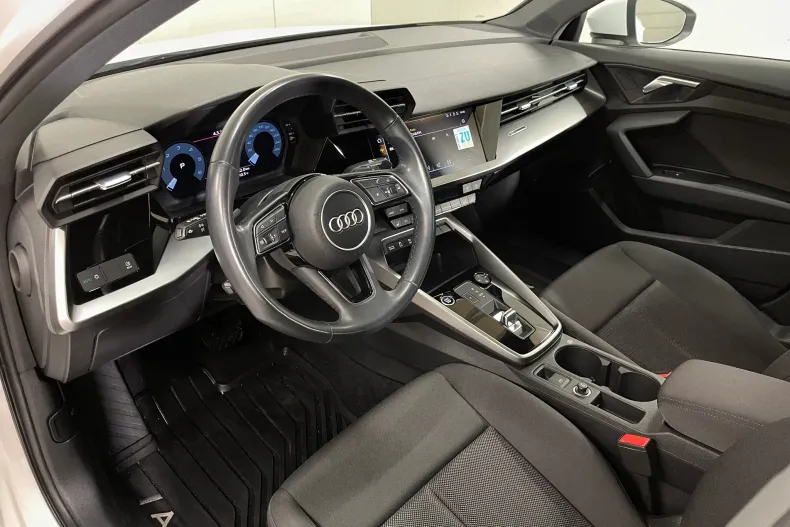 Audi A3 din 2022 cu 53.123 km - oferta AUD195218 - foto 5
