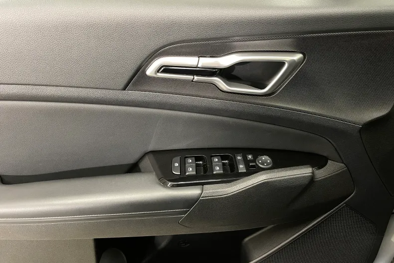 Kia Sportage din 2022 cu 74.167 km - oferta KIA195219 - foto 27