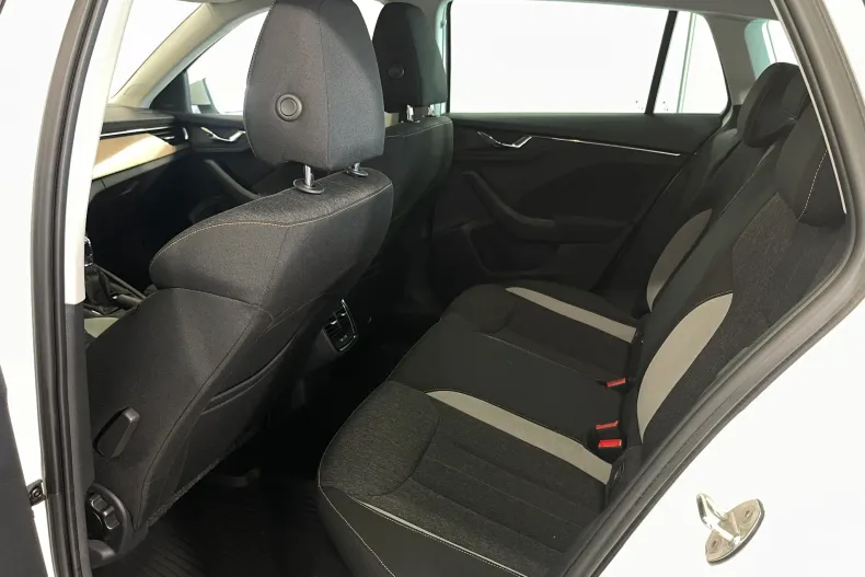 Skoda Scala din 2022 cu 102.679 km - oferta SKO195223 - foto 11