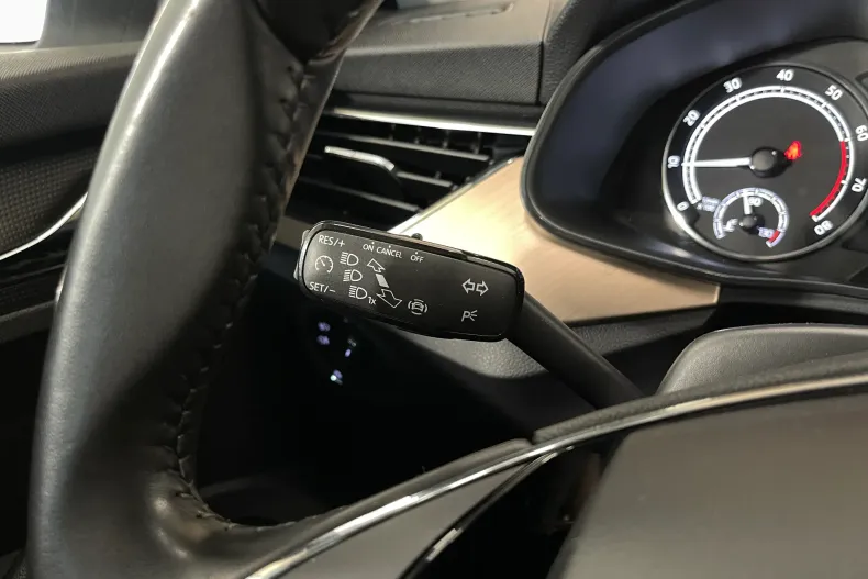 Skoda Scala din 2022 cu 102.679 km - oferta SKO195223 - foto 21