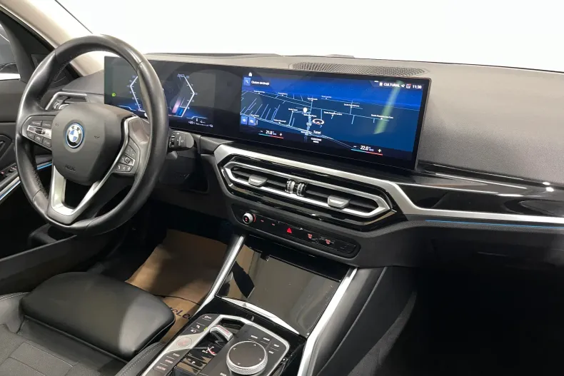 BMW 320e (Seria 3) din 2022 cu 148.582 km - oferta BMW195225 - foto 9