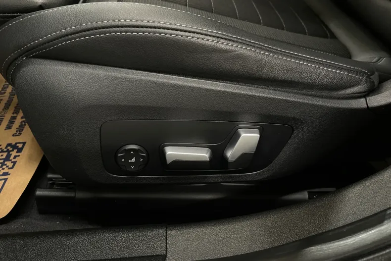 BMW 320e (Seria 3) din 2022 cu 148.582 km - oferta BMW195225 - foto 24