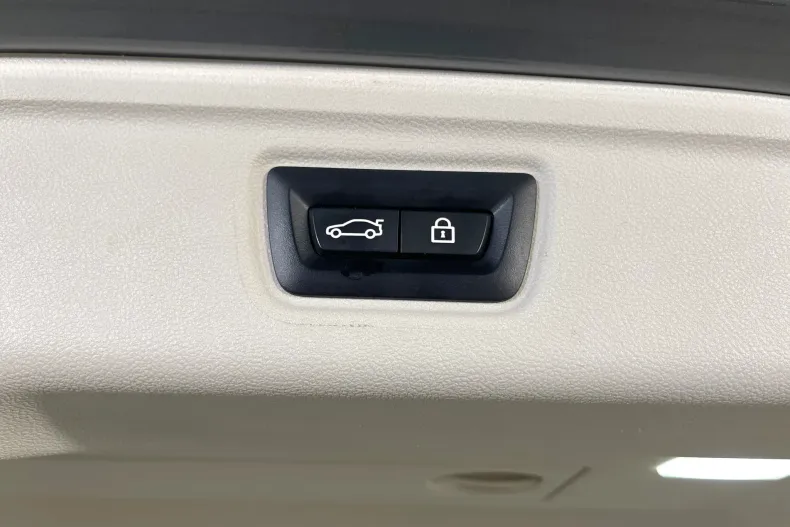 BMW 320e (Seria 3) din 2022 cu 148.582 km - oferta BMW195225 - foto 25