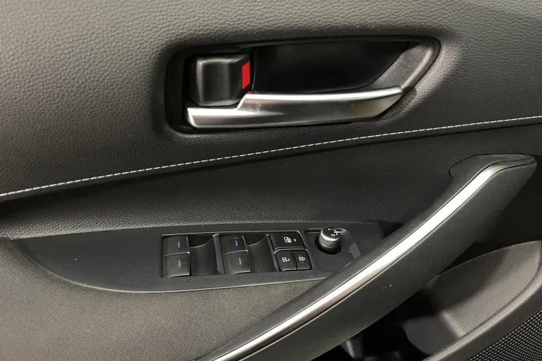 Toyota Corolla din 2020 cu 87.908 km - oferta TOY195226 - foto 17