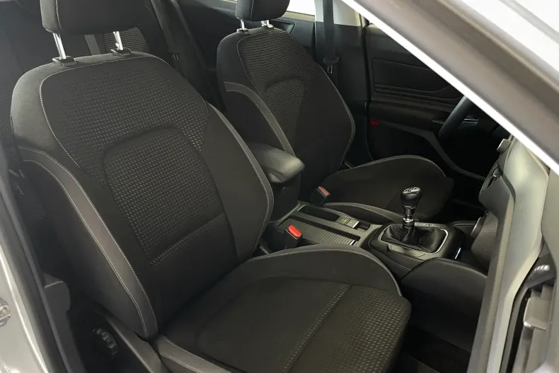 Ford Focus din 2022 cu 70.373 km - oferta FOR195227 - foto 9