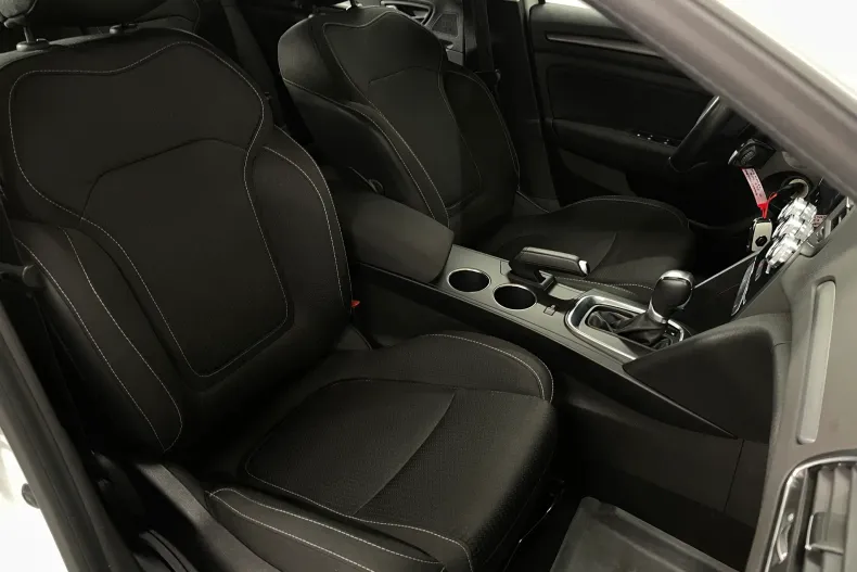 Renault Megane din 2021 cu 79.145 km - oferta REN195228 - foto 10