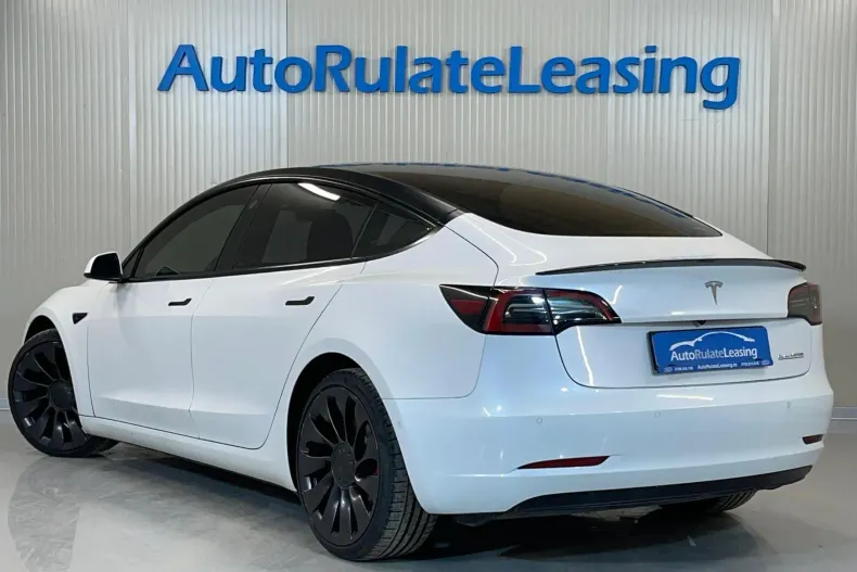 Tesla Model 3 din 2021 cu 45.293 km - oferta TES195229 - foto 4