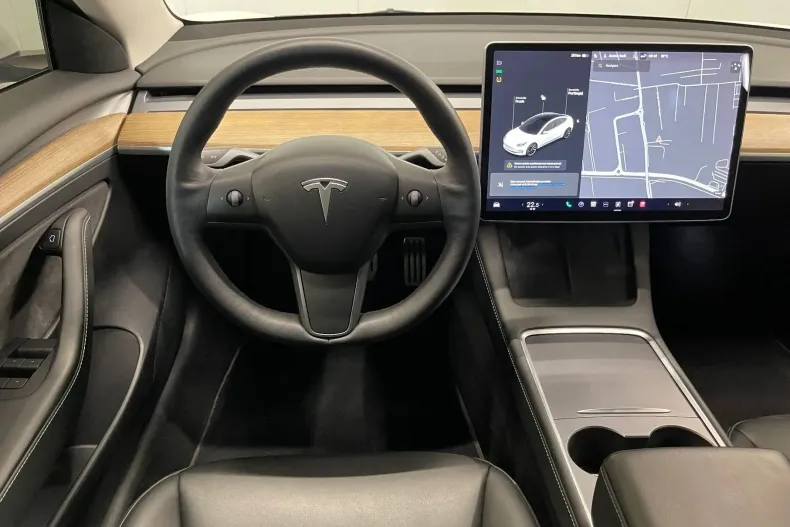 Tesla Model 3 din 2021 cu 45.293 km - oferta TES195229 - foto 6