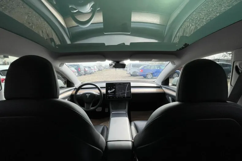 Tesla Model 3 din 2021 cu 45.293 km - oferta TES195229 - foto 7