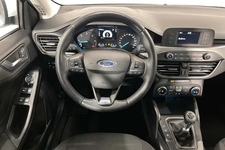 Ford Focus din 2021 cu 108.935 km - oferta FOR195230 - foto 6