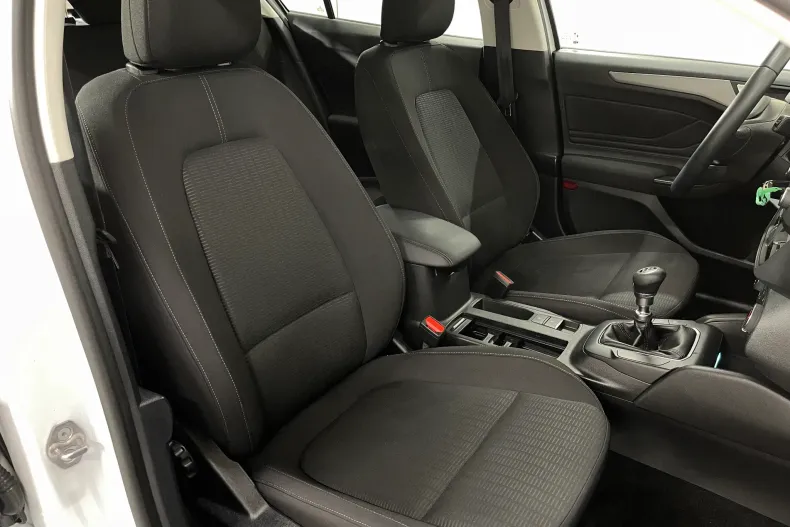 Ford Focus din 2021 cu 108.935 km - oferta FOR195230 - foto 9