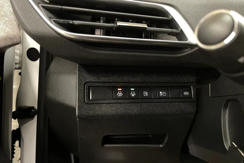 Peugeot 3008 din 2021 cu 117.987 km - oferta PEU195233 - foto 28
