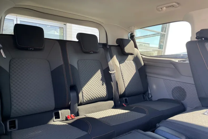 Volkswagen Caravelle din 2025 cu 1 km - oferta VOL195237 - foto 15