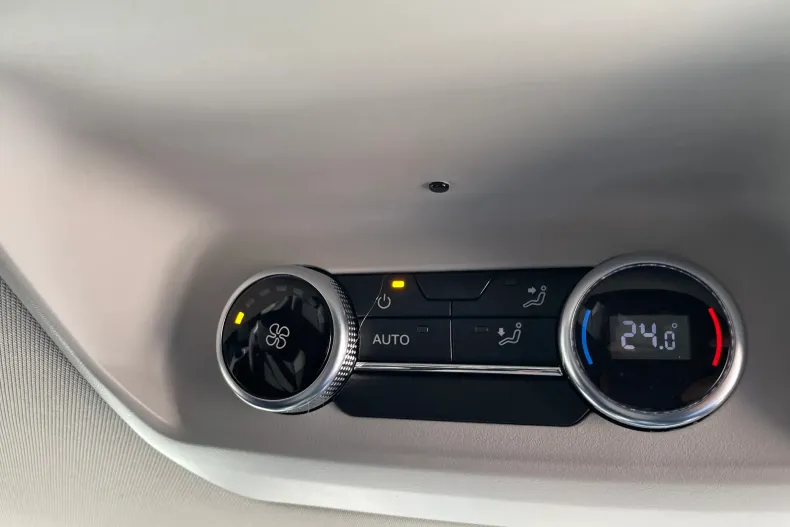 Volkswagen Caravelle din 2025 cu 1 km - oferta VOL195237 - foto 17