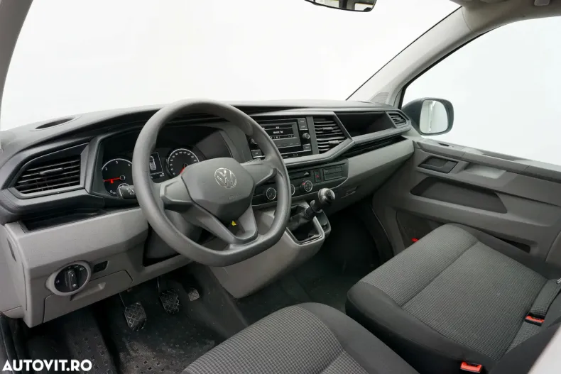 Volkswagen Transporter din 2024 cu 81.574 km - oferta VOL195248 - foto 16