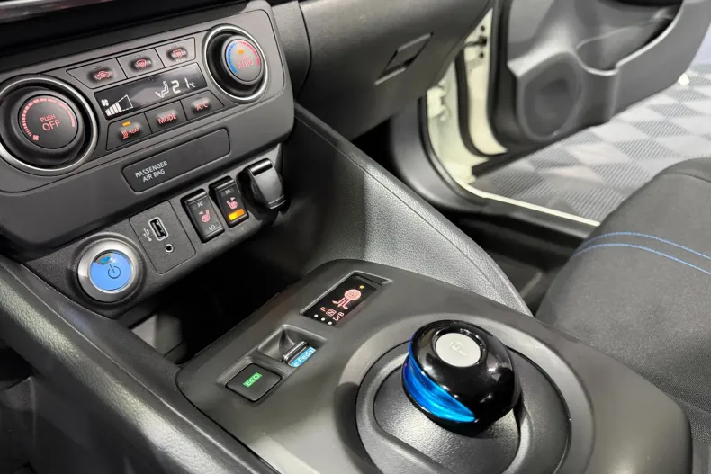 Nissan Leaf din 2022 cu 35.216 km - oferta NIS195253 - foto 9