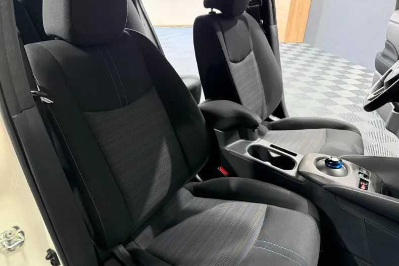 Nissan Leaf din 2022 cu 35.216 km - oferta NIS195253 - foto 15