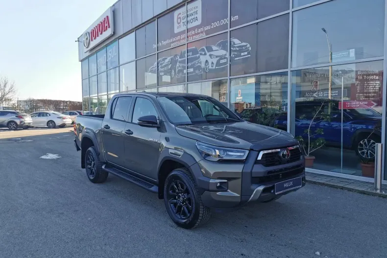 Toyota Hilux din 2025 cu 1 km - oferta TOY195254 - foto 1