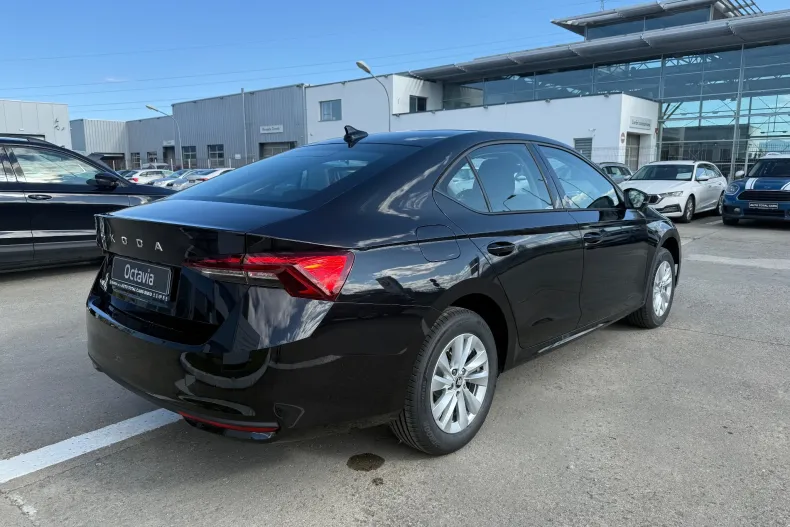 Skoda Octavia din 2026 cu 1 km - oferta SKO195255 - foto 4