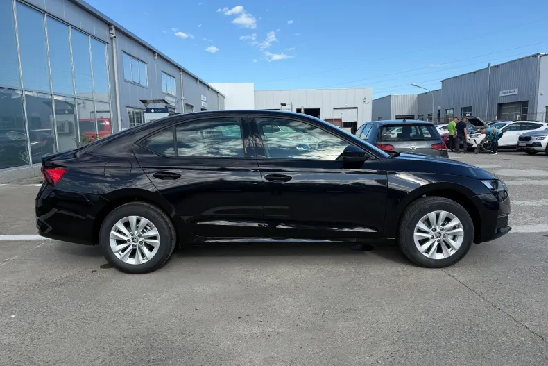 Skoda Octavia din 2026 cu 1 km - oferta SKO195255 - foto 5