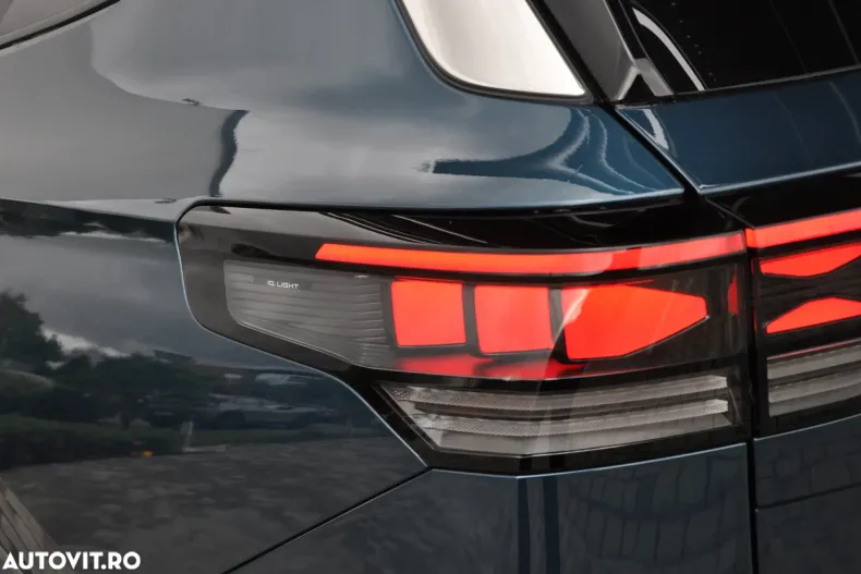 Volkswagen Tayron din 2025 cu 8.200 km - oferta VOL195260 - foto 4