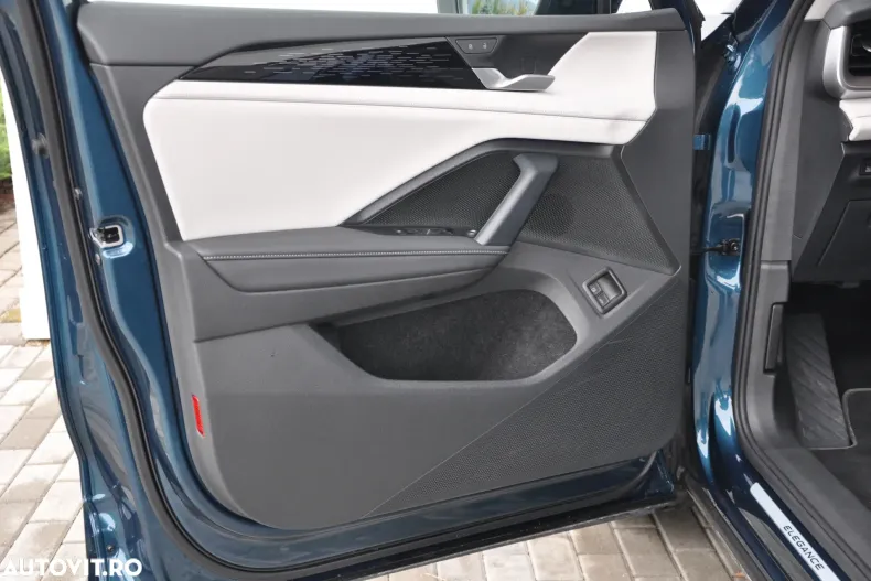 Volkswagen Tayron din 2025 cu 8.200 km - oferta VOL195260 - foto 11