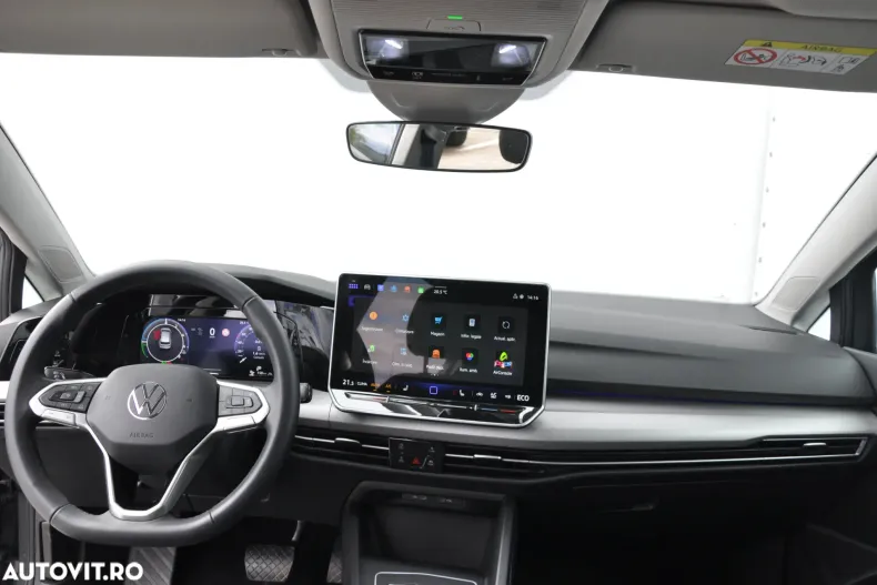 Volkswagen Golf din 2025 cu 6.000 km - oferta VOL195262 - foto 12