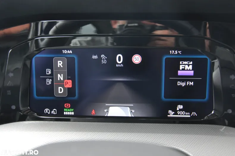 Volkswagen Golf din 2025 cu 800 km - oferta VOL195266 - foto 18