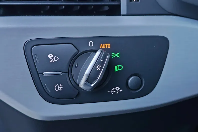 Audi A5 din 2023 cu 17.515 km - oferta AUD195271 - foto 16