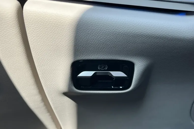 Mercedes-Benz E din 2024 cu 23.149 km - oferta MER195273 - foto 21