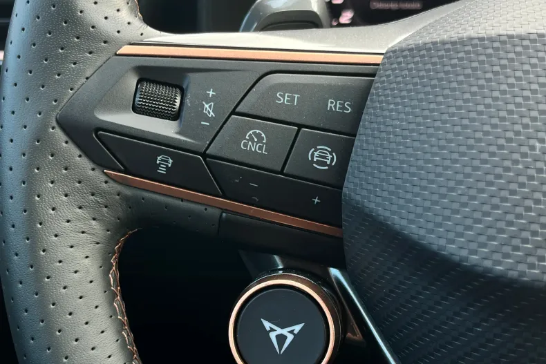 Cupra Formentor din 2025 cu 4.565 km - oferta CUP195276 - foto 16