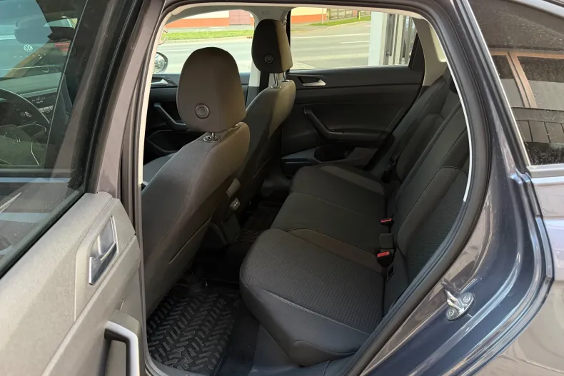 Volkswagen Taigo din 2022 cu 42.476 km - oferta VOL195282 - foto 15