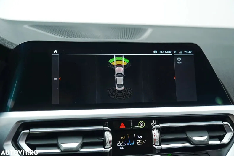 BMW 318i (Seria 3) din 2020 cu 158.000 km - oferta BMW195285 - foto 24