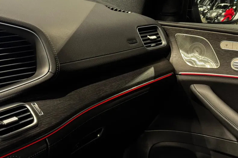 Mercedes-Benz GLS din 2025 cu 6.000 km - oferta MER195295 - foto 16